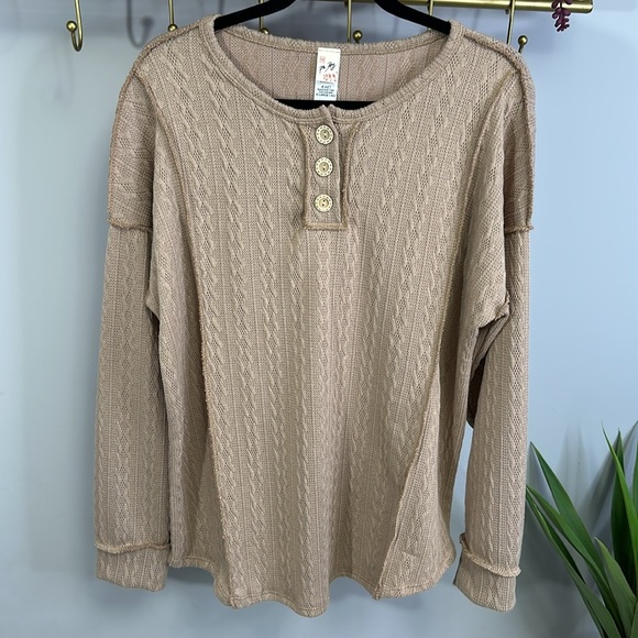 7th Ray Tops - Stylish Beige Sweater